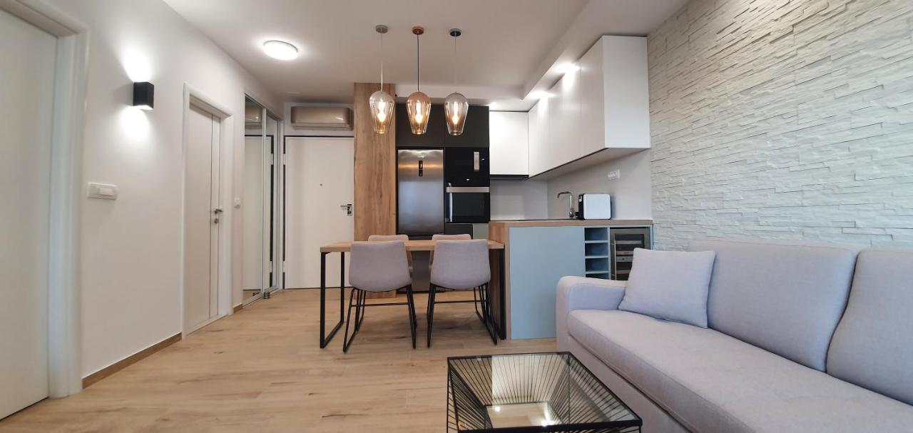 Apartments Elite トロギール エクステリア 写真